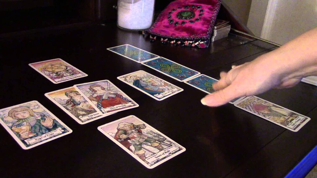 How do Tarot cards work