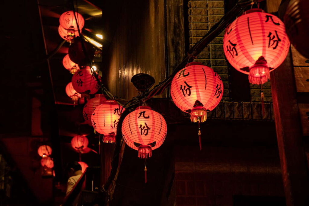 History of Chinese red lanterns