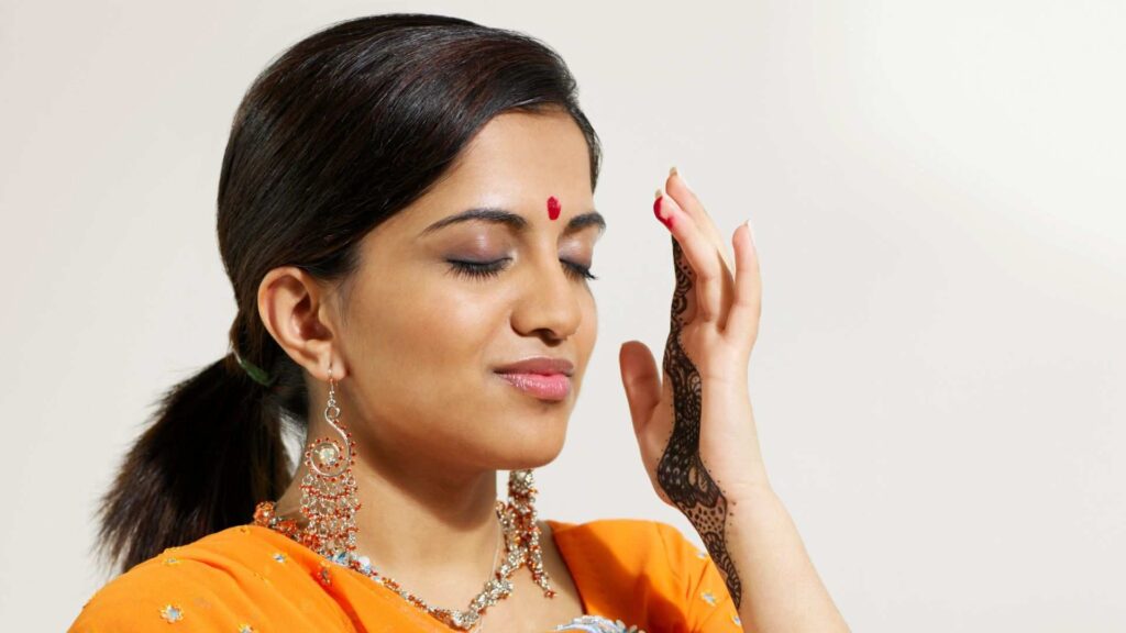 Bindi is one of the popular symbols of Hinduism