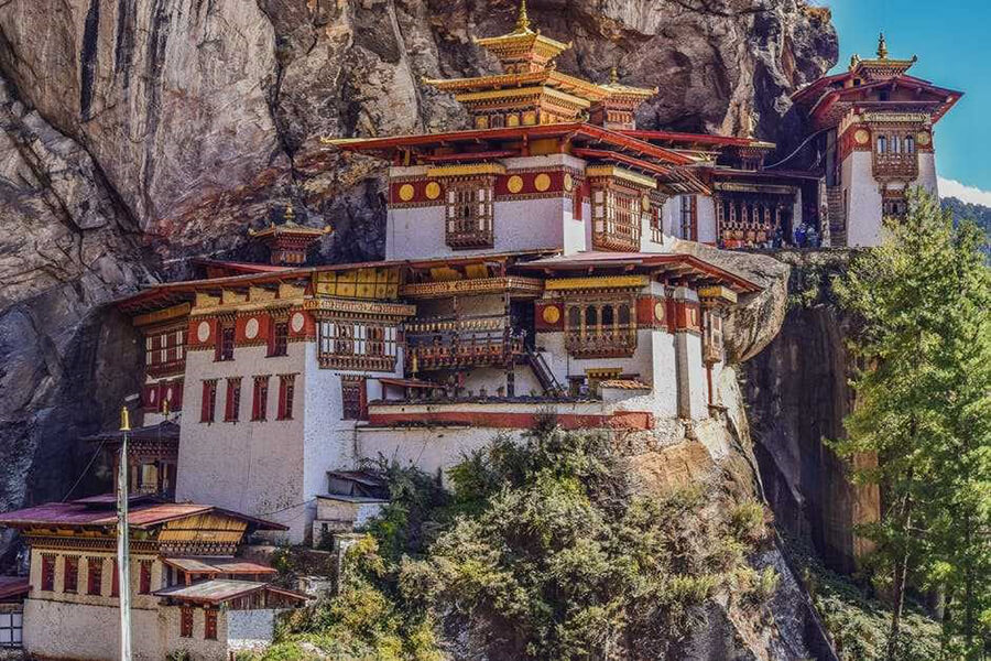 Where is Taktsang Goemba Monastery located