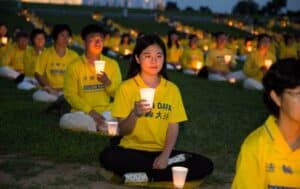 What is Falun Gong - Benefits and Persecuted in China